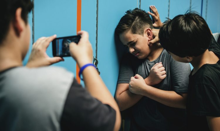 Acoso o Bullying: características y consecuencias