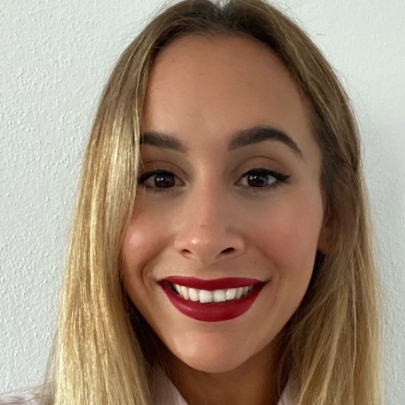  Aida Medina Puertas